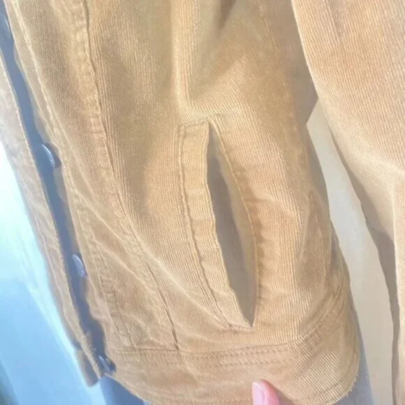 Aeropostale Womens Chocolate Brown  Fine Corduroy Jacket Size M Trucker Jacket - Picture 5 of 11